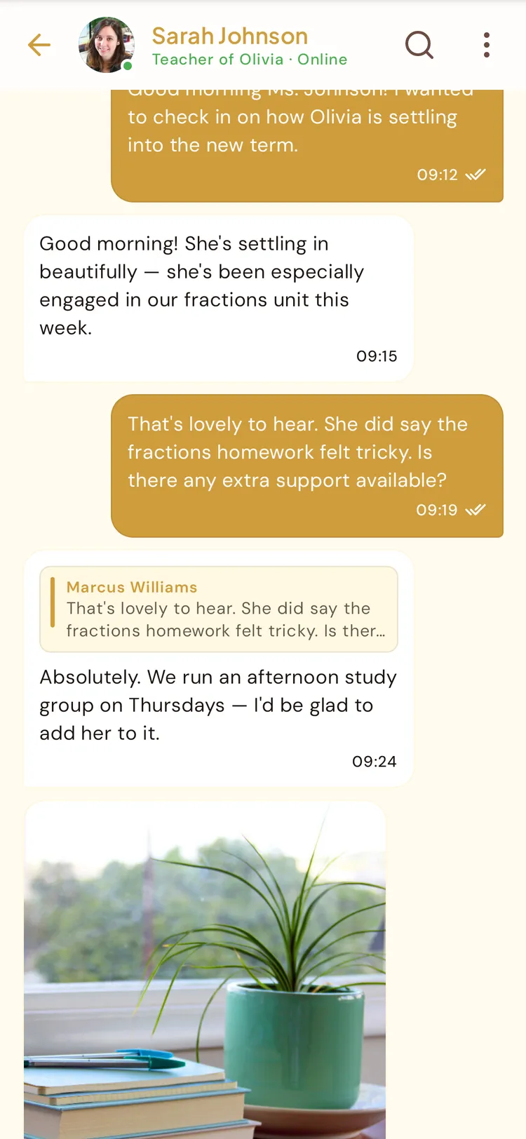 BeeNet messaging: a parent and the school in conversation